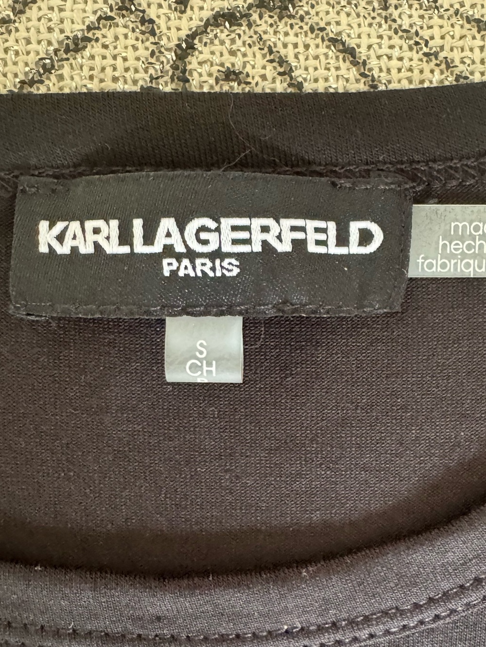 Karl Lagerfeld Paris Black Short-Sleeve Tee Size S - Picture 4 of 6